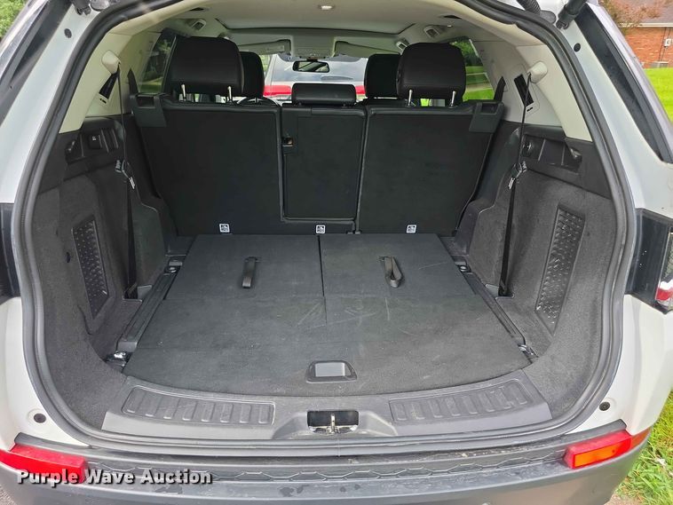 image for item FH6186 2017 Land Rover Discovery Sport SUV