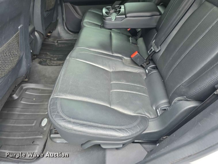 image for item FH6186 2017 Land Rover Discovery Sport SUV