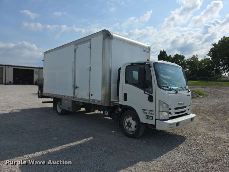 image for item FH6234 2017 Isuzu NPR box truck