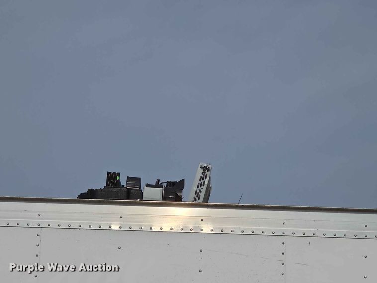 image for item FH6234 2017 Isuzu NPR box truck