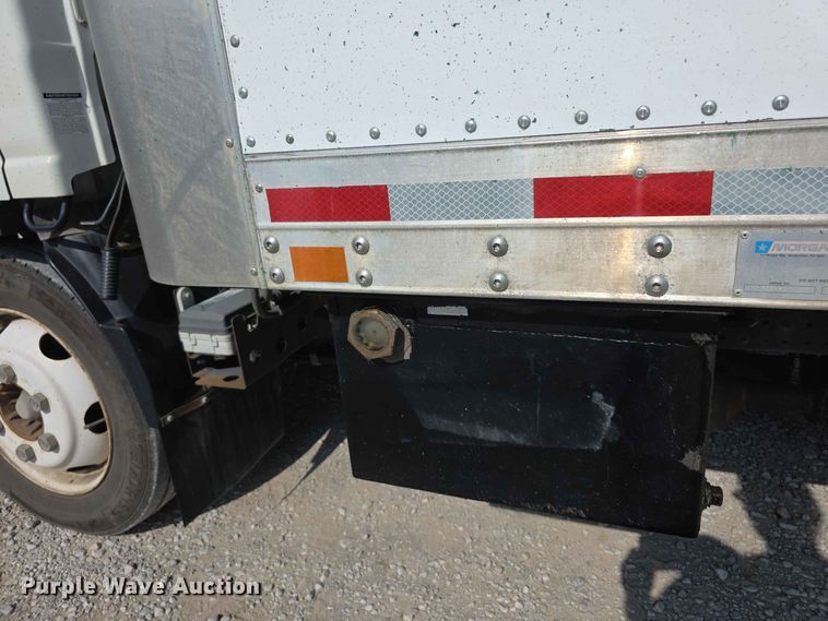 image for item FH6234 2017 Isuzu NPR box truck
