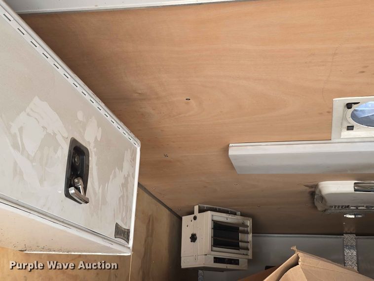 image for item FH6234 2017 Isuzu NPR box truck