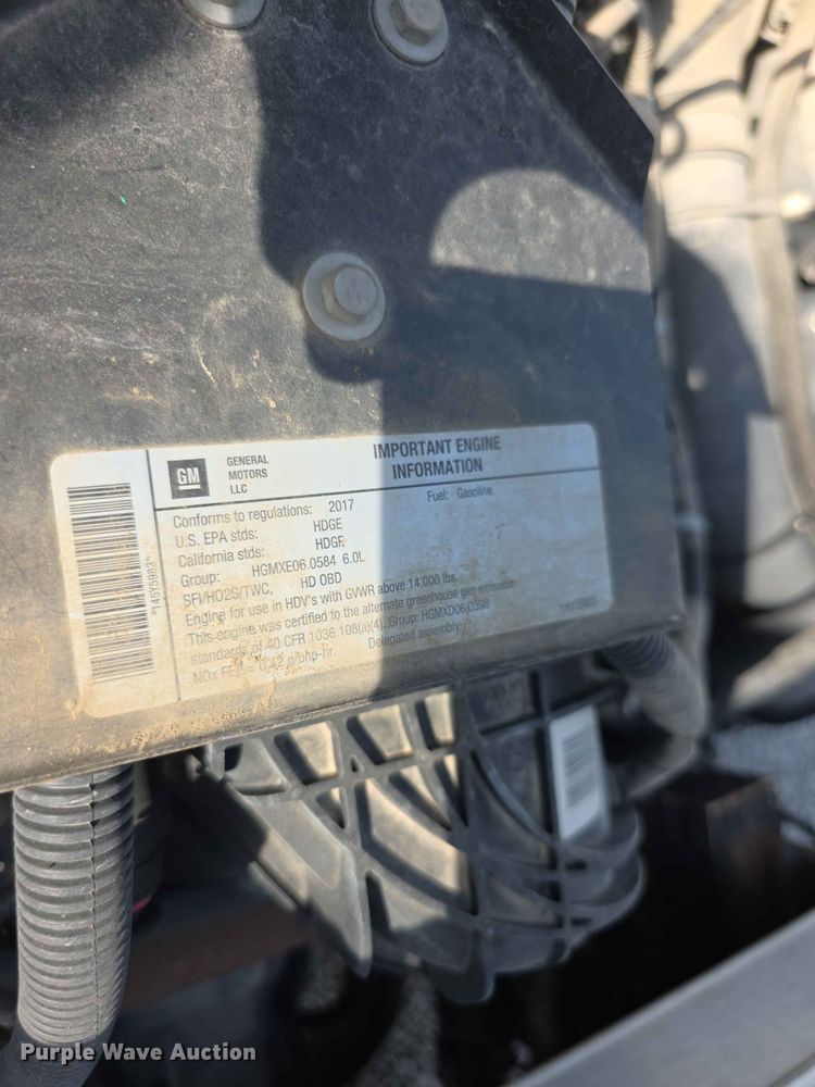 image for item FH6234 2017 Isuzu NPR box truck