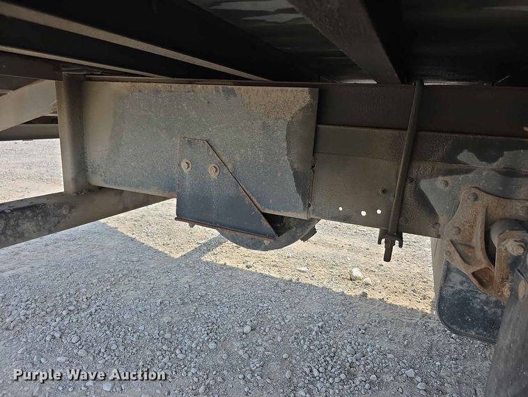 image for item FH6234 2017 Isuzu NPR box truck