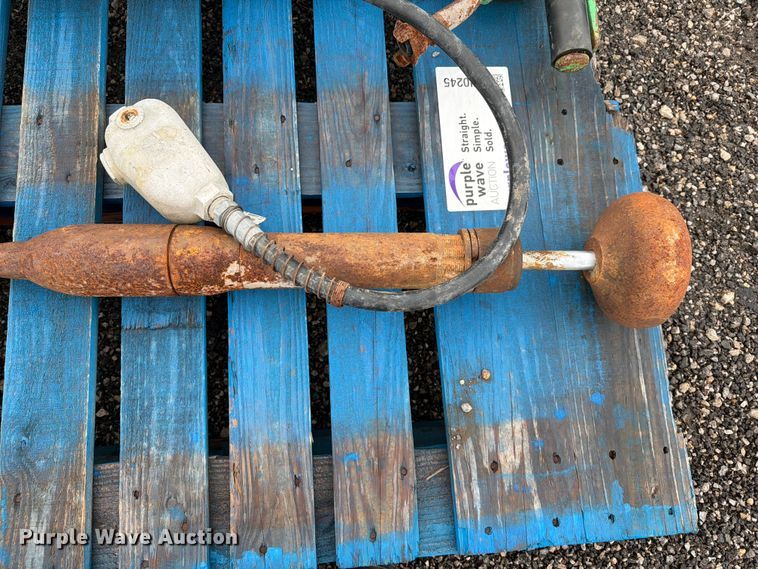 image for item FI0245 Tools