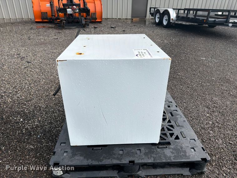 image for item FI0248 Future Now Alpha Mutt mobile universal trailer tester