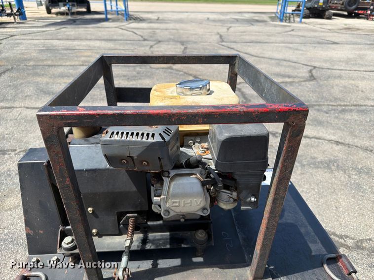 image for item FI0257 Textron 7990300 sod roller
