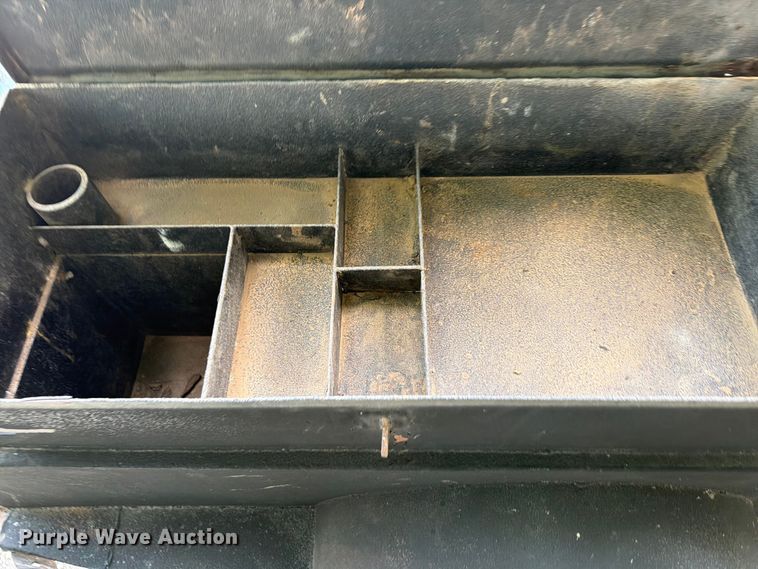 image for item FI0260 Pickup flatbed