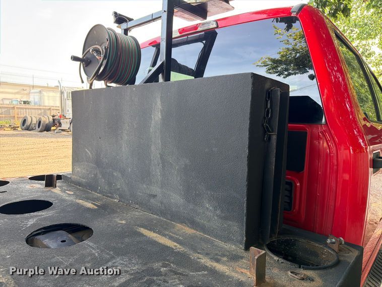 image for item FI0260 Pickup flatbed