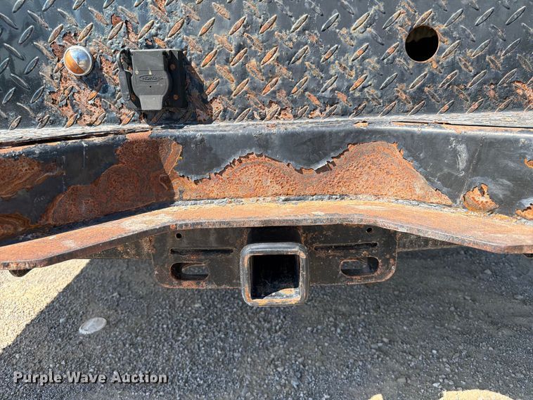 image for item FI0273 2017 Ford F250 Super Duty Ext. Cab utility bed pickup truck