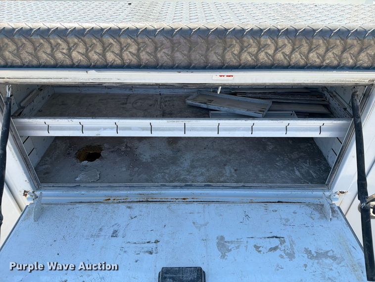 image for item FI0273 2017 Ford F250 Super Duty Ext. Cab utility bed pickup truck