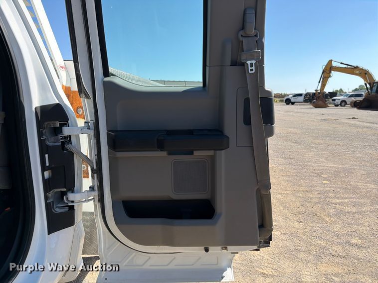 image for item FI0273 2017 Ford F250 Super Duty Ext. Cab utility bed pickup truck