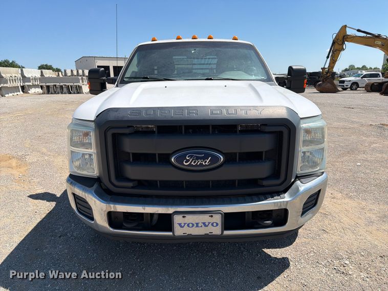 image for item FI0274 2016 Ford F350 Super Duty Ext. Cab flatbed pickup truck
