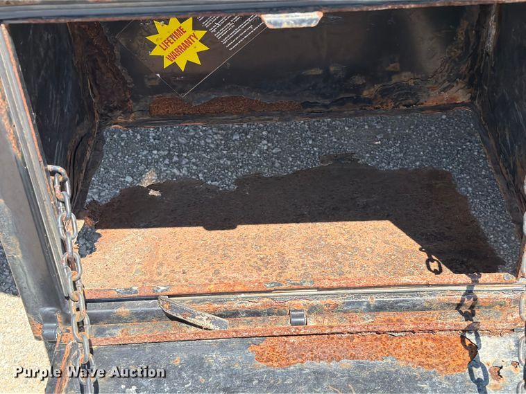 image for item FI0274 2016 Ford F350 Super Duty Ext. Cab flatbed pickup truck