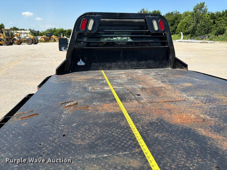 image for item FI0274 2016 Ford F350 Super Duty Ext. Cab flatbed pickup truck