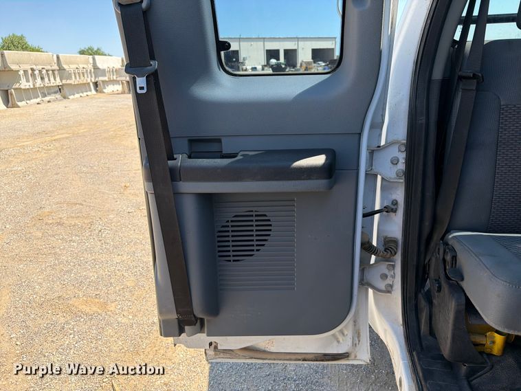 image for item FI0274 2016 Ford F350 Super Duty Ext. Cab flatbed pickup truck