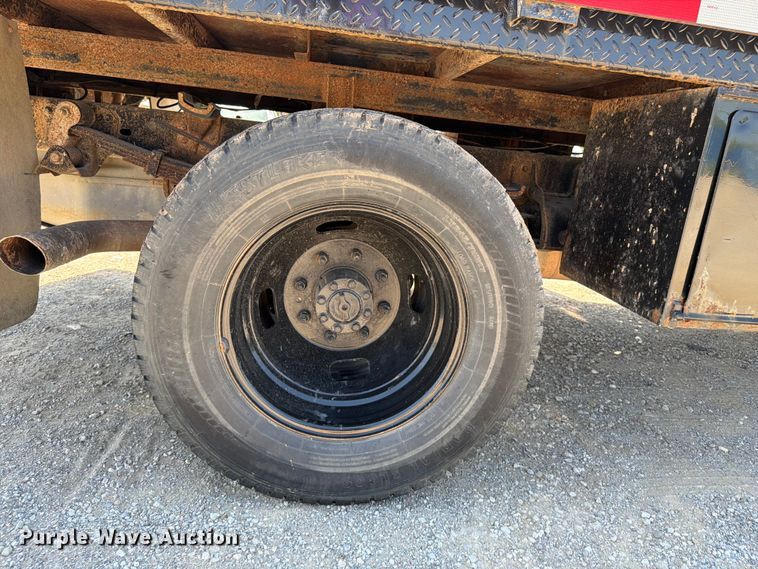 image for item FI0274 2016 Ford F350 Super Duty Ext. Cab flatbed pickup truck
