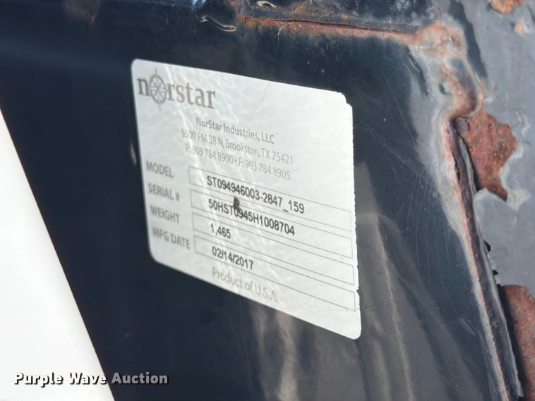 image for item FI0275 2017 Ford F550 Super Duty Ext. Cab flatbed truck