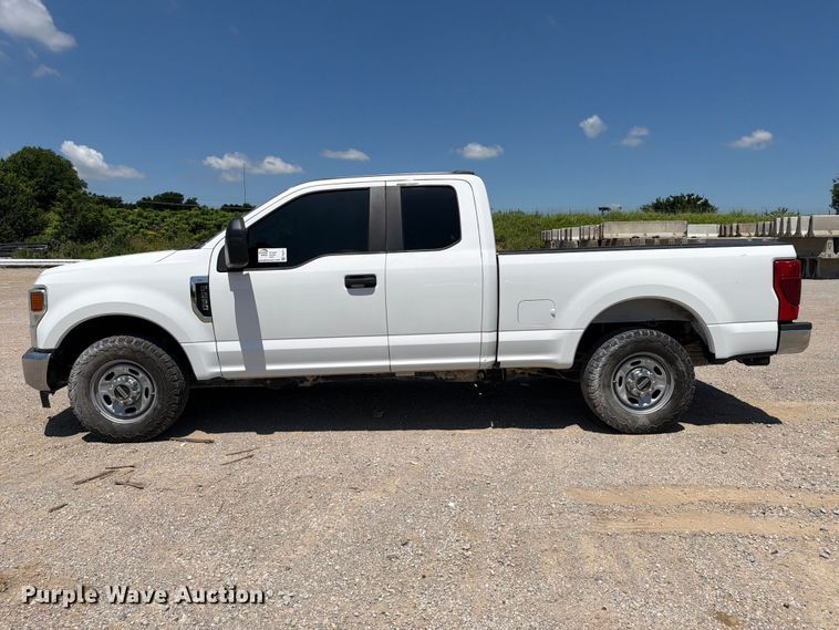 image for item FI0277 2021 Ford F250 Super Duty Ext. Cab pickup truck
