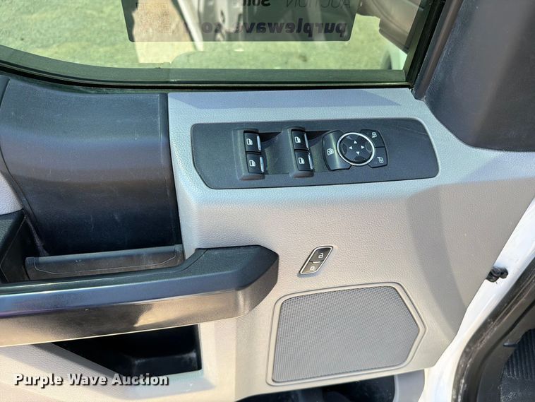 image for item FI0277 2021 Ford F250 Super Duty Ext. Cab pickup truck