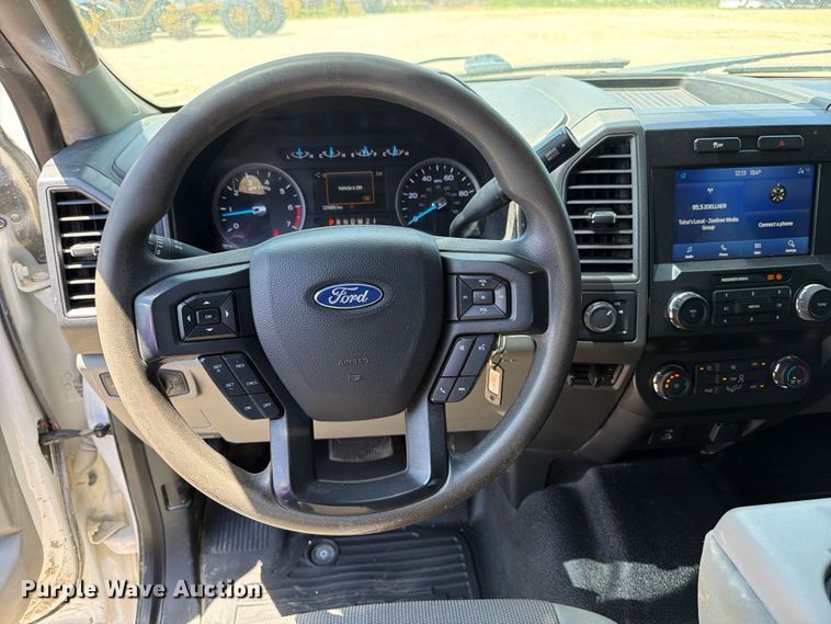 image for item FI0277 2021 Ford F250 Super Duty Ext. Cab pickup truck