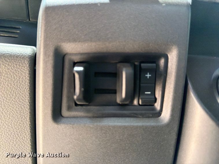 image for item FI0277 2021 Ford F250 Super Duty Ext. Cab pickup truck