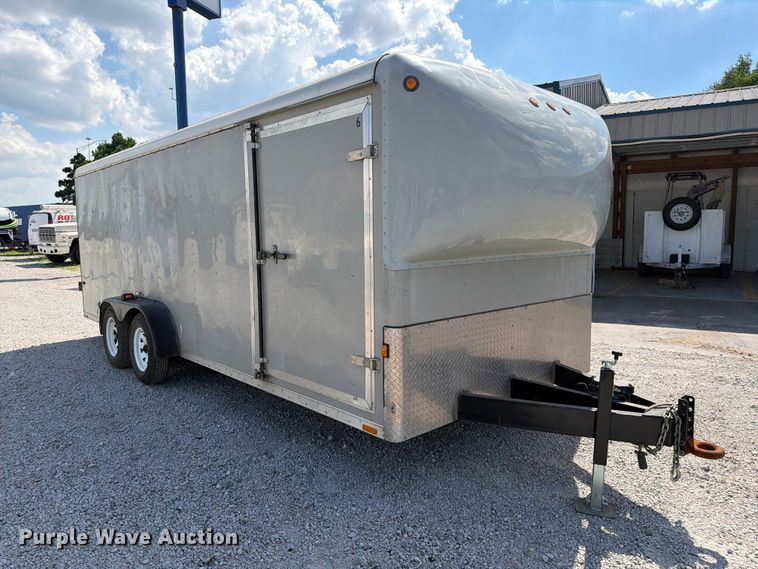 image for item FI0280 1998 Wells Cargo enclosed cargo trailer