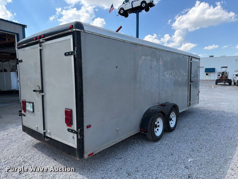 image for item FI0280 1998 Wells Cargo enclosed cargo trailer