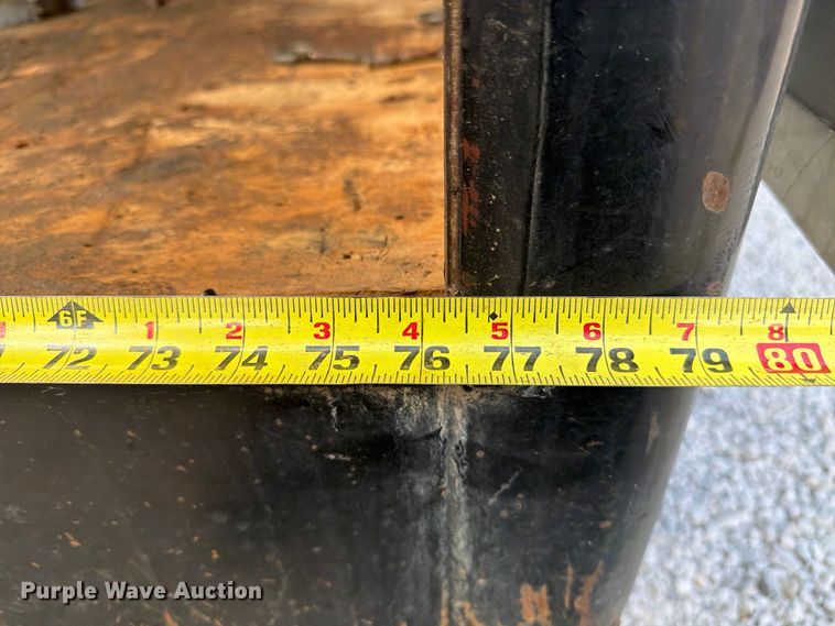 image for item FI0280 1998 Wells Cargo enclosed cargo trailer