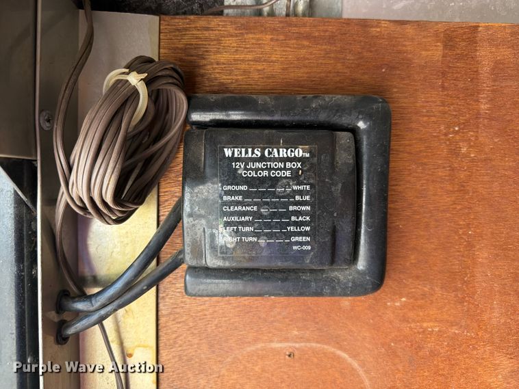 image for item FI0280 1998 Wells Cargo enclosed cargo trailer