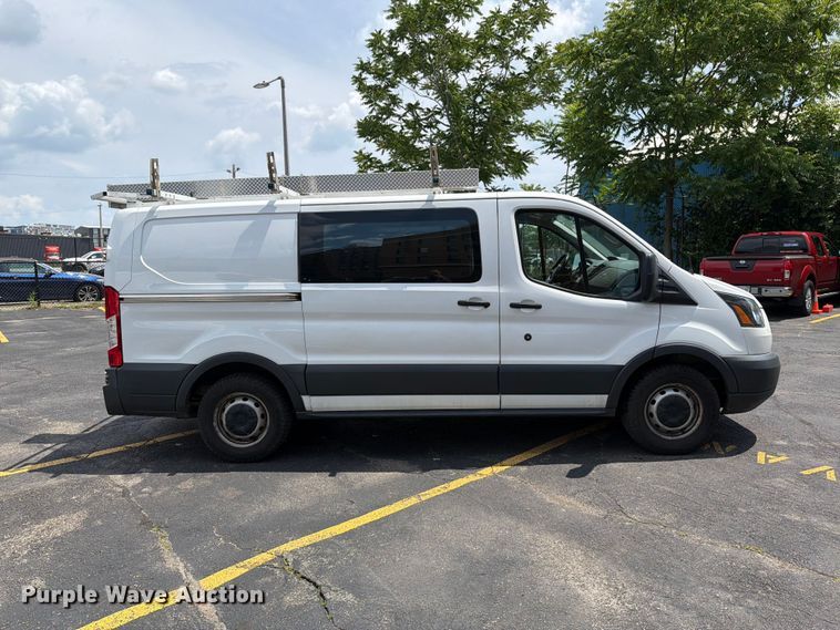 image for item FI1007 2017 Ford Transit 150 van