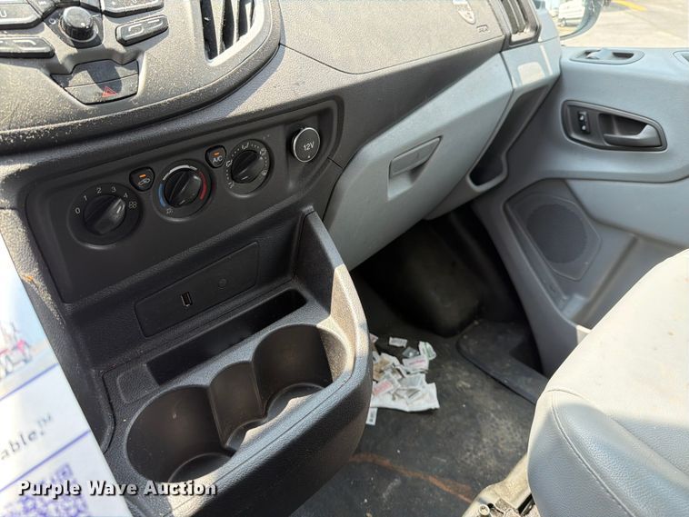 image for item FI1007 2017 Ford Transit 150 van