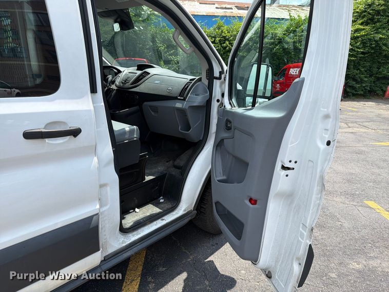 image for item FI1007 2017 Ford Transit 150 van