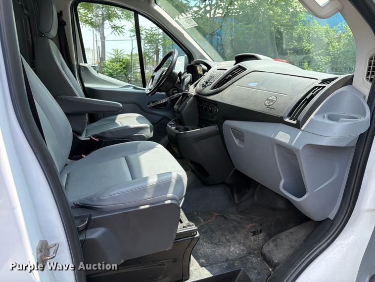image for item FI1007 2017 Ford Transit 150 van