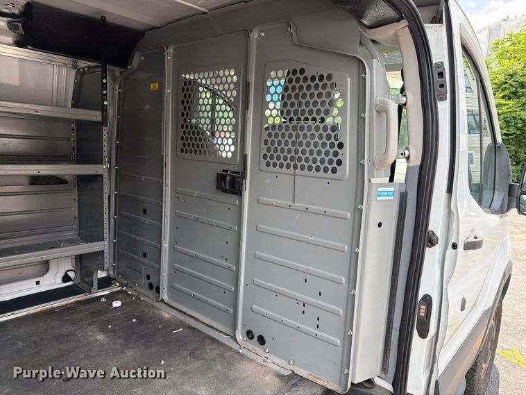 image for item FI1007 2017 Ford Transit 150 van