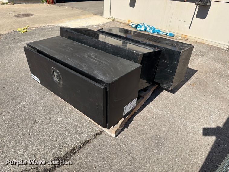 image for item FK3058 (3) Golbreath toolboxes