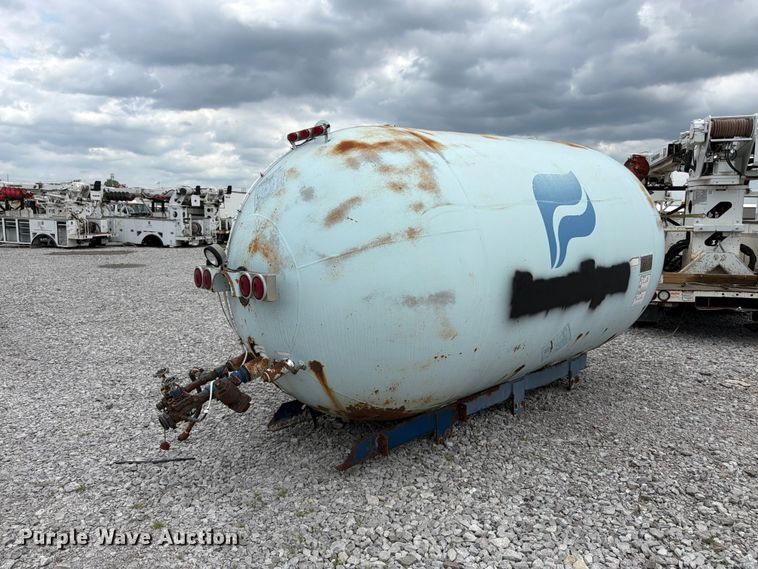 image for item FK3061 Trinity Industries, Inc. propane tank