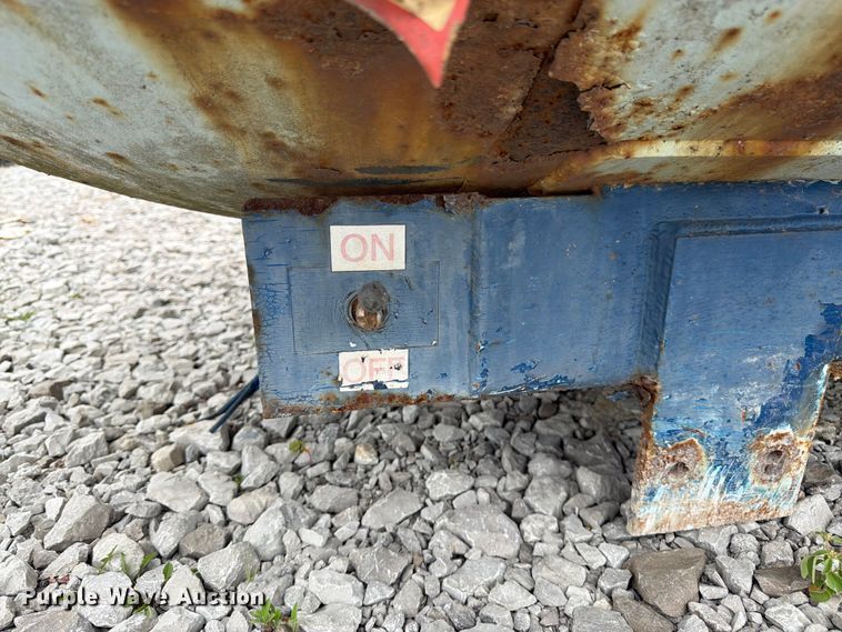 image for item FK3061 Trinity Industries, Inc. propane tank