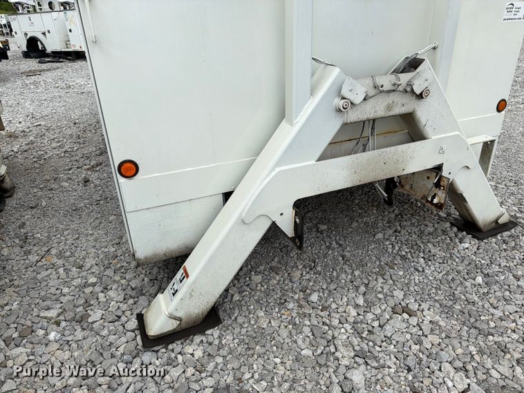 image for item FK3062 B&G Bodies digger derrick truck bed