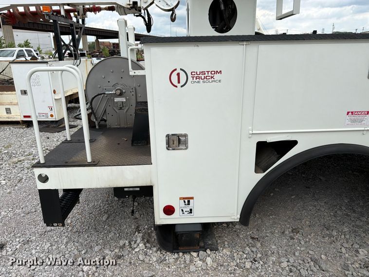 image for item FK3062 B&G Bodies digger derrick truck bed