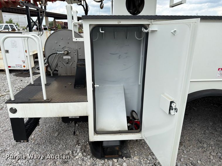image for item FK3062 B&G Bodies digger derrick truck bed