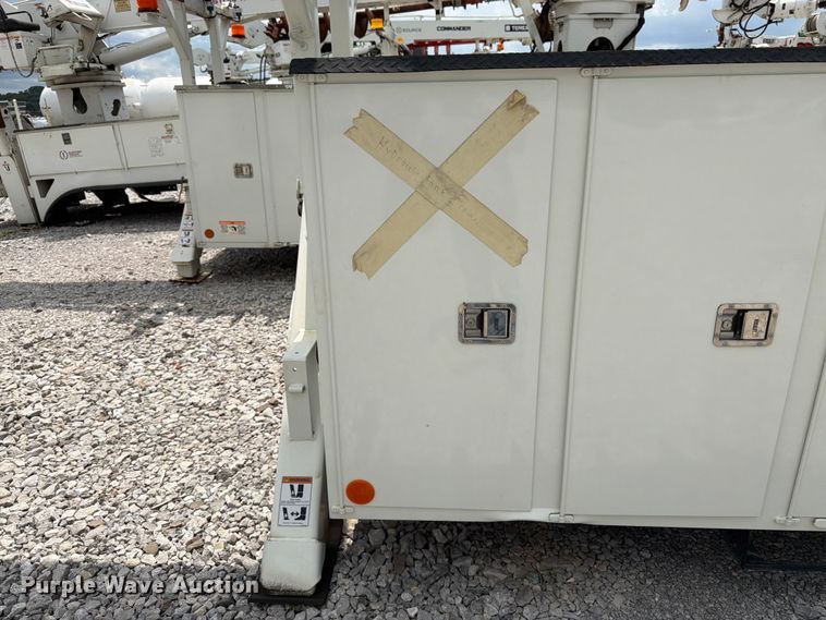 image for item FK3062 B&G Bodies digger derrick truck bed