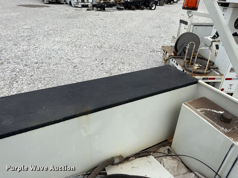 image for item FK3062 B&G Bodies digger derrick truck bed