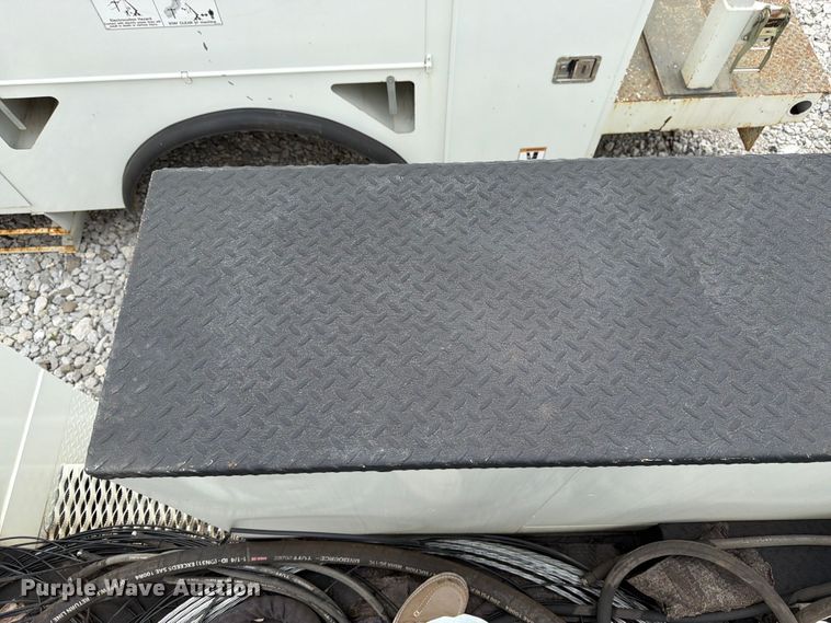 image for item FK3062 B&G Bodies digger derrick truck bed