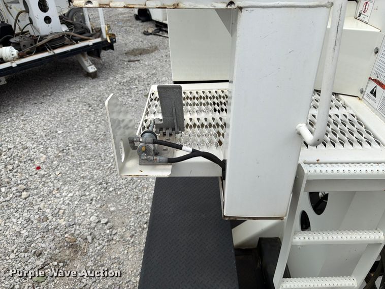 image for item FK3062 B&G Bodies digger derrick truck bed