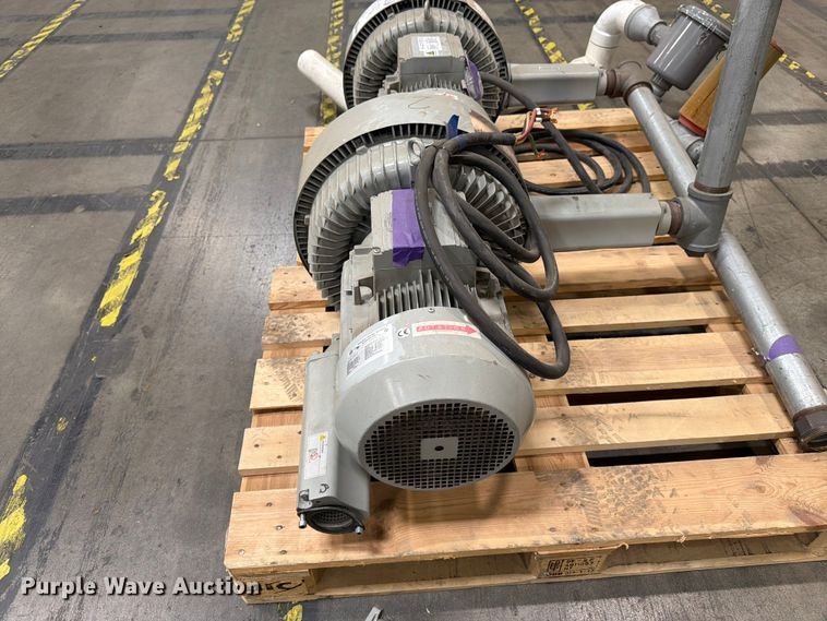 image for item FK3077 (2) Republic Blower System HRB1102 vacuum pumps