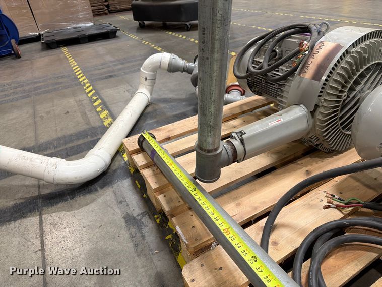 image for item FK3077 (2) Republic Blower System HRB1102 vacuum pumps
