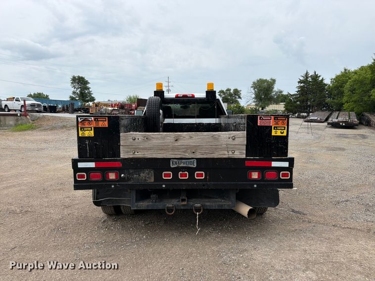 image for item FK3096 2017 GMC Sierra 3500HD Ext. Cab flatbed pickup truck