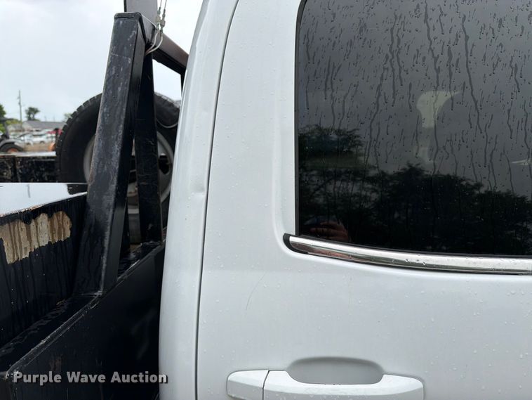 image for item FK3096 2017 GMC Sierra 3500HD Ext. Cab flatbed pickup truck