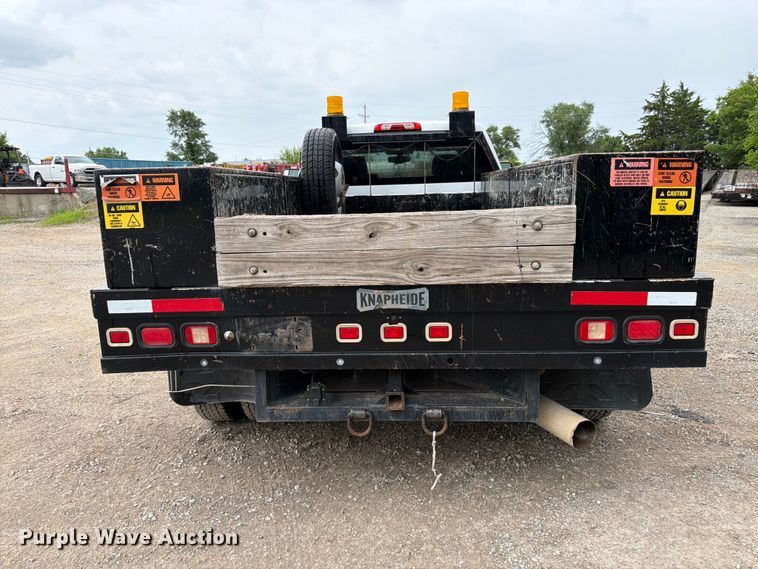 image for item FK3096 2017 GMC Sierra 3500HD Ext. Cab flatbed pickup truck